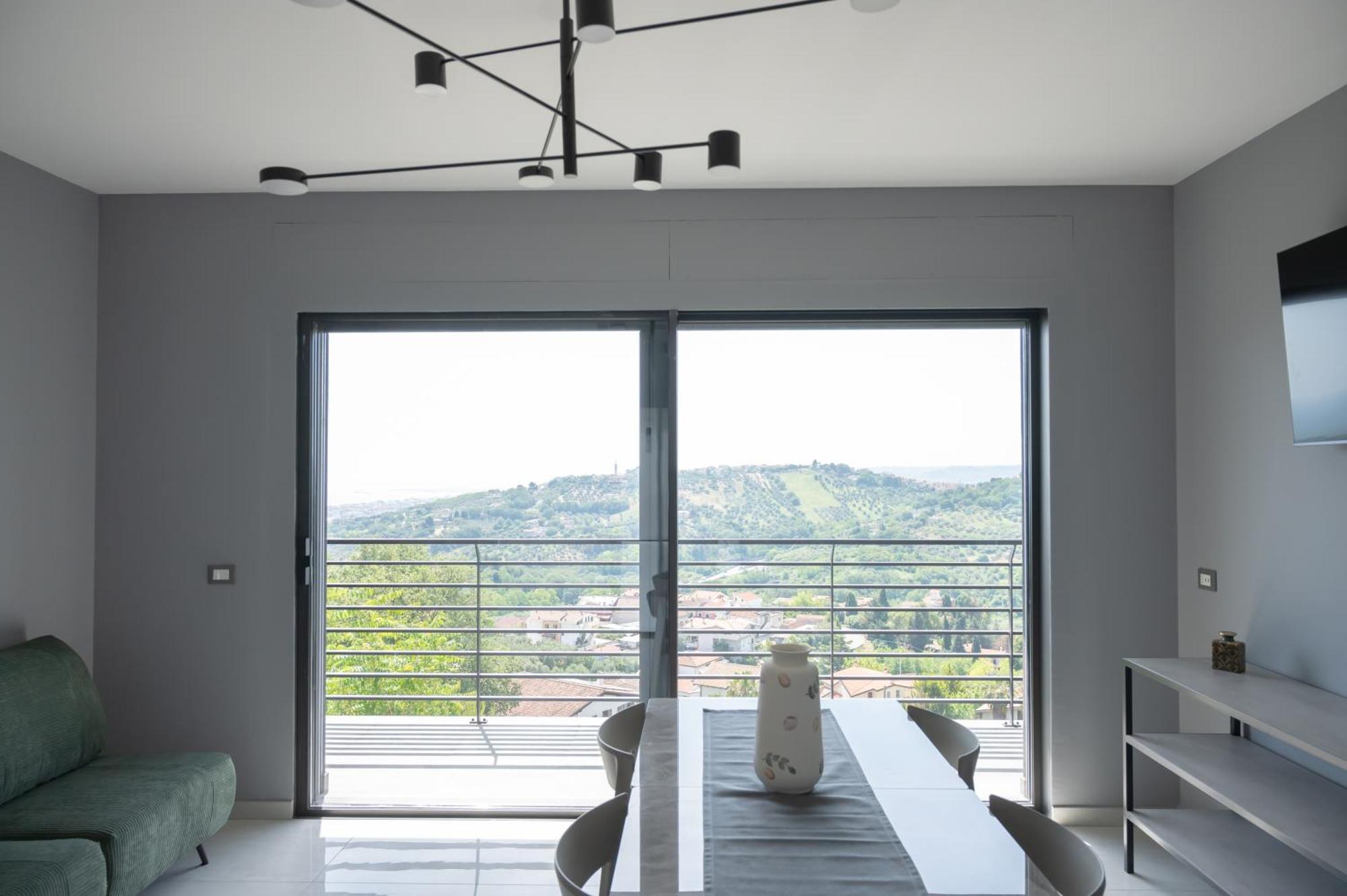 Casa Vista Mare E Colline A Colle Apartment *